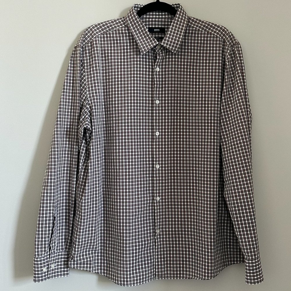 Hugo Boss - Sharp Fit Dress Shirt - Size 17 (M) - Used